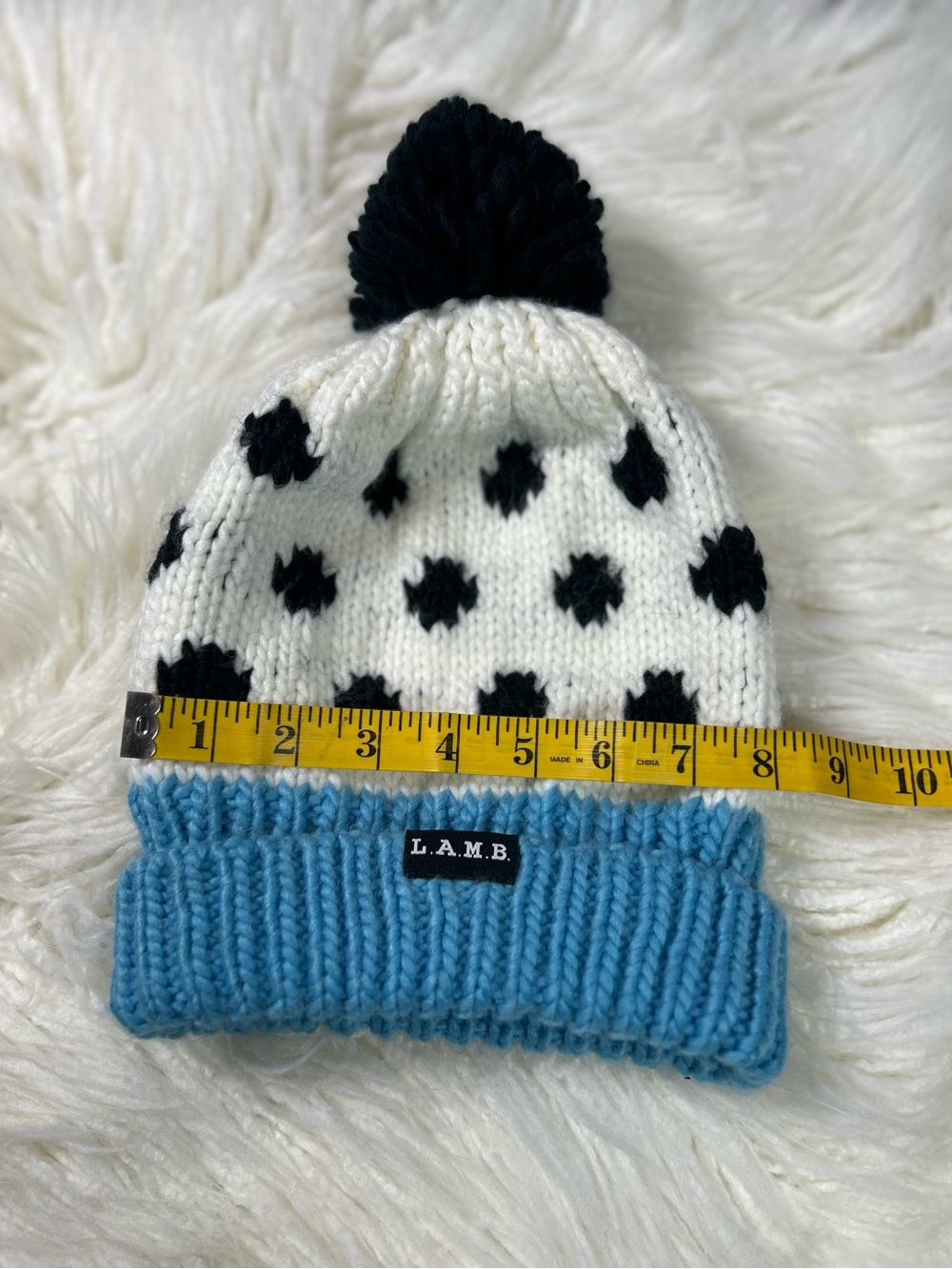 L.A.M.B. x Burton Collab Beanie🩵🤍🖤 - Picture 6 of 8